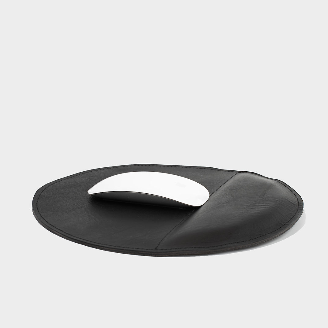 Full-Grain Leather Mouse Pad With Wrist Support